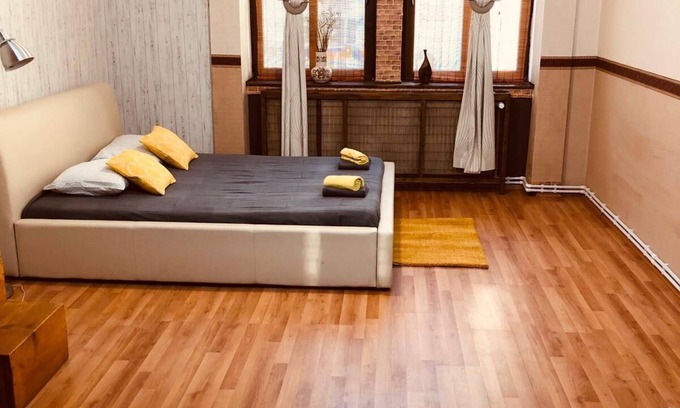 Oradea Condo | Cozy, spacious, clean and stylish apartment right here in the heart of the city.