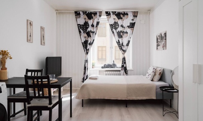 Kamppi Apartment | Cozy Studio Apt in Kamppi with Perfect Location