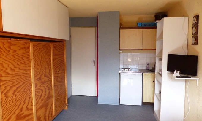 Le Pleynet Apartment | Cozy studio at the foot of the slopes, near lifts and shops