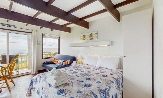 North Truro Apartment | Cozy studio condo close to the beach with bay views and deck