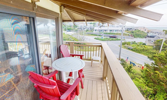 North Truro Apartment | Cozy studio condo with bay views, deck, and beach steps away