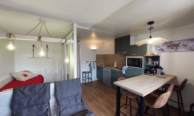 Vallandry Apartment | Cozy studio in Vallandry center, 50m from ski lifts