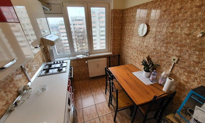Militari Apartment | Cozy studio in welcoming Bucuresti with WiFi