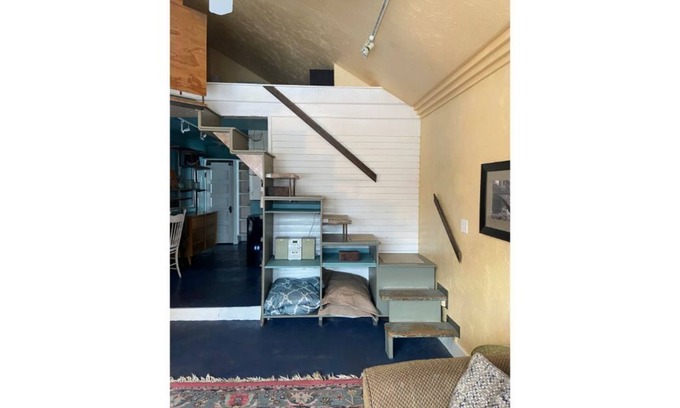 Central - Terry Apartment | Cozy Studio Loft