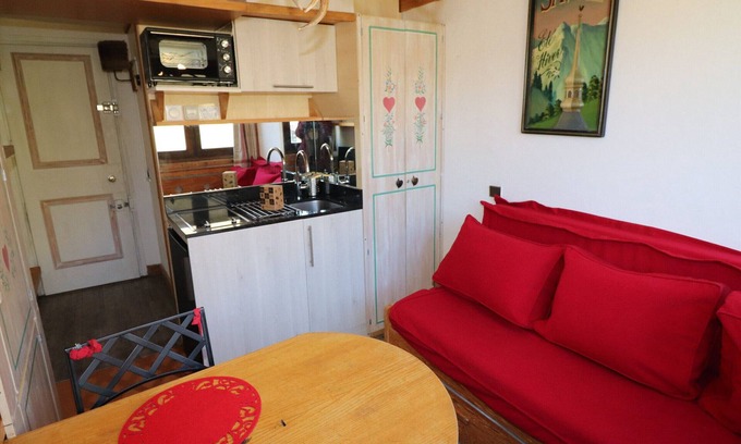 Tignes le Lac Apartment | Cozy studio near slopes and shops