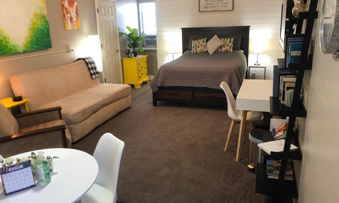 Grand Junction Apartment | Cozy Studio