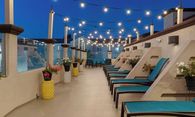 Anaheim Resort Resort | Cozy Suite Steps Away From Disneyland w/Resort Pool & WiFi