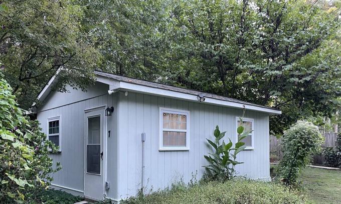 Bynum House | Cozy Tiny house located only 15 minutes from UNC
