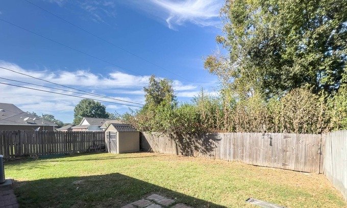 South Baton Rouge House | Cozy Townhome near LSU/Shops/Restaurants- 3 Bedroom