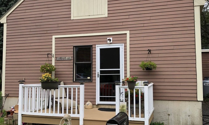 Rockport House | cozy townhouse