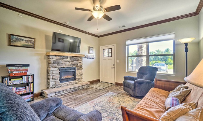 Townsend Condo | Cozy Townsend Condo, Resort-Style Amenities!