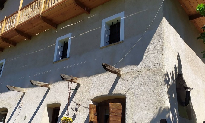 La Magdeleine Cottage | Cozy typical home in period house