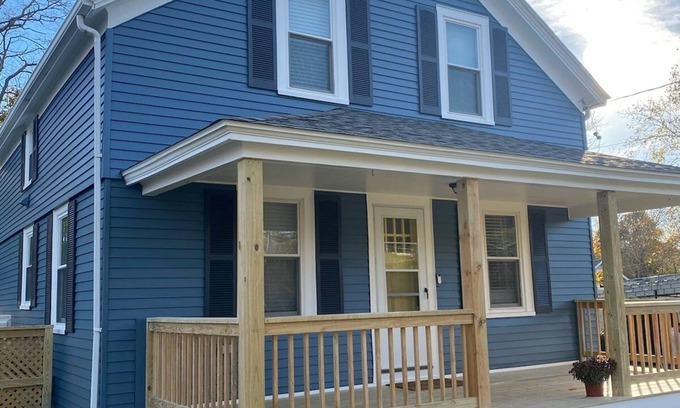 East Falmouth Apartment | Cozy updated 2-bedroom Apt. close to shopping, restaurants, 2 miles to beaches.