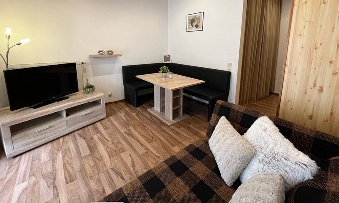 Frathau Apartment | Cozy vacation apartment for 4 people with terrace