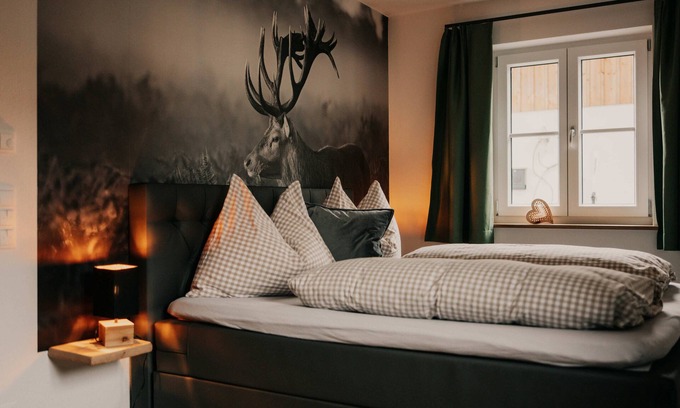 Luitpolderhofe Apartment | Cozy vacation apartment for a small family. Pet friendly!