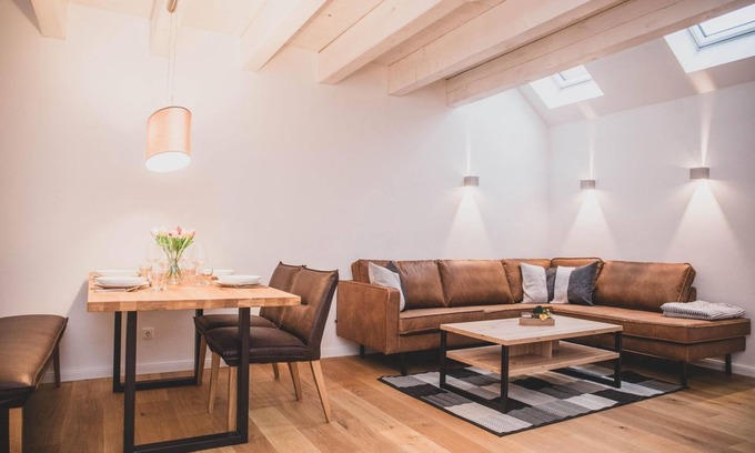 Loquard Apartment | Cozy vacation apartment in Rysum: your perfect retreat by the sea - Van