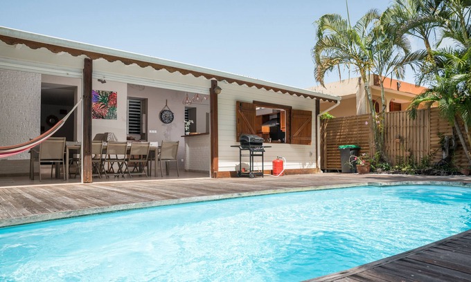 Bas du Fort Villa | Cozy Villa, Large capacity and pool