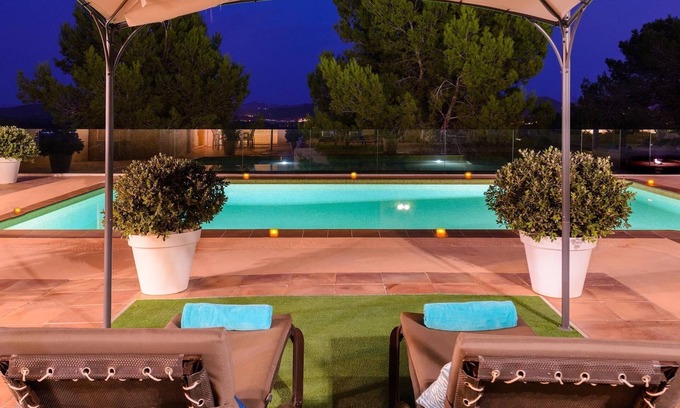 Santa Eulalia del Rio Villa | Cozy villa, magnificent views, for families and friends *OCTOBER OFFER*.
