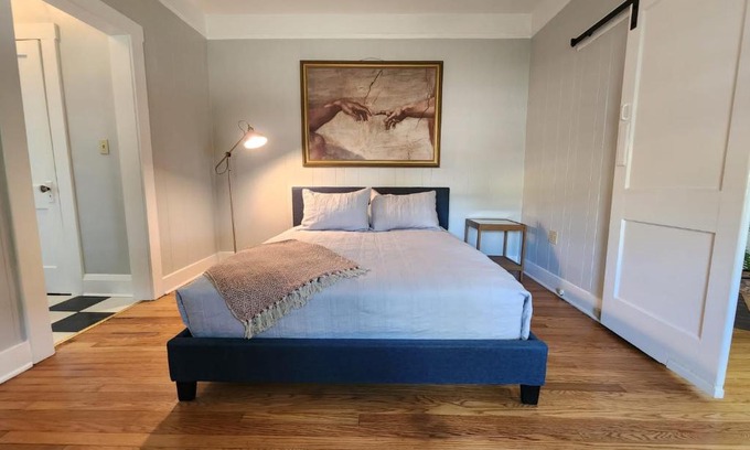 Colonialtown North House | Cozy Vintage Bungalow @Mills50 District