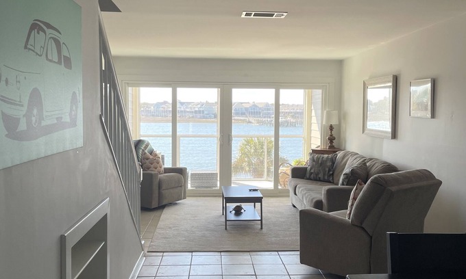 Folly Beach Condo | Cozy Water Views Await
