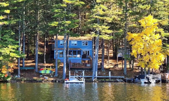 Nottingham Cottage | Cozy Waterfront Cottage!