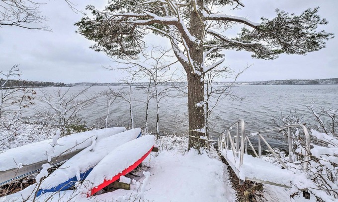 Westport Cottage | Cozy Waterfront Cottage on Montsweag Bay!