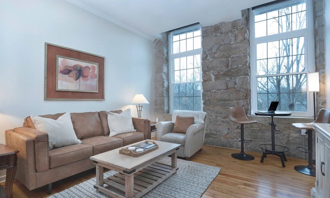 North Raleigh Apartment | Cozy Waterfront Retreat by a Beautiful Greenway