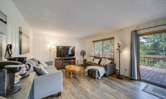 Worley Cabin | Cozy Worley Cabin w/Lake Access + Gas Grill!