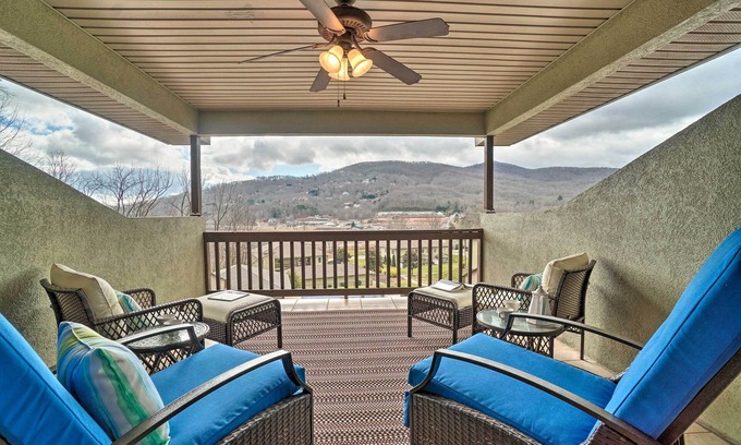 Young Harris Condo | Cozy Young Harris Condo Near Lake Chatuge!