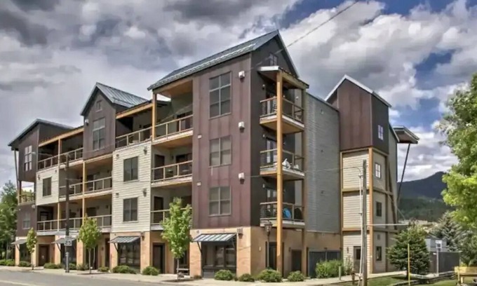 Kellogg Condo | Cozy1 Bedroom, 2 Queen size bed Penthouse in The Ridge at Silver Mountain