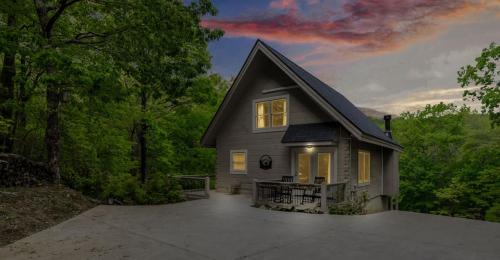 Tate House | Cozymountainretreat