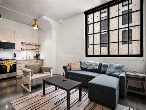 Warehouse District Apartment | CozySuites NLG - Modern 1BR condo #29
