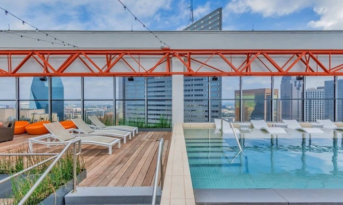 Downtown Dallas Apartment | CozySuites | TWO Classy 2BR Condo on Elm St.