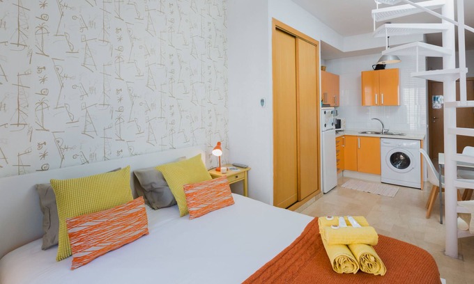 San Felipe Neri Apartment | COZZY CENTER STUDIO WITH TERRACE