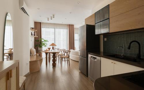 Hai Ba Trung Apartment | CQSH e9 qm 09 - 12