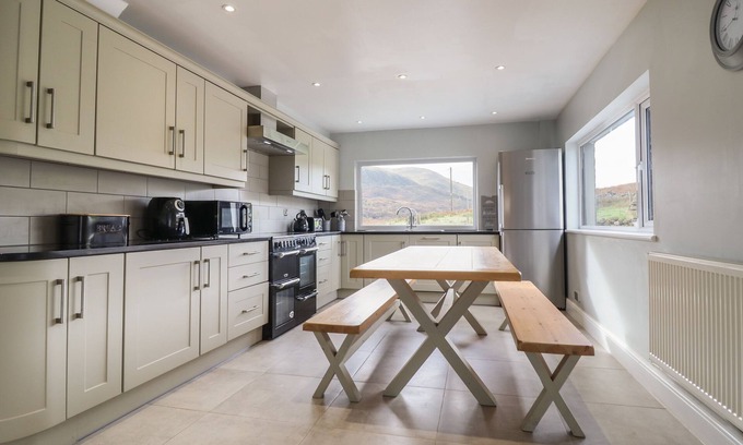 Capel Celyn Cottage | Craig Yr Ronwy