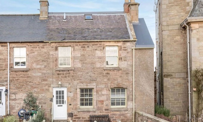 Crail Ski Chalet | Crail Town House