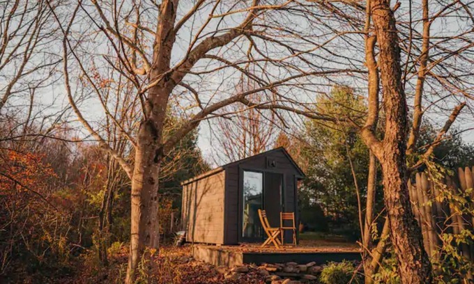 Parksville House | Cranberry Pond - Lake Views near Livingston Manor
