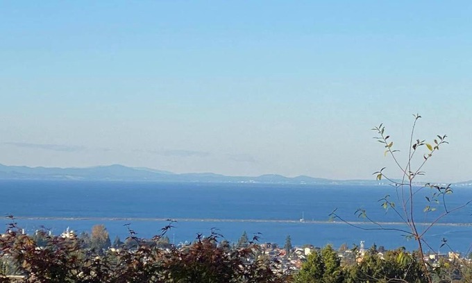 Port Angeles House | Crash Pad Bed and Breakfast