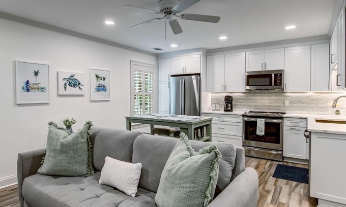 Historic District - North Apartment | Crawford Coastal