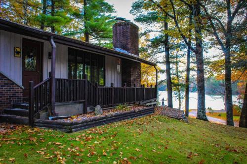 St Germain House | Crazy Loon Lodge
