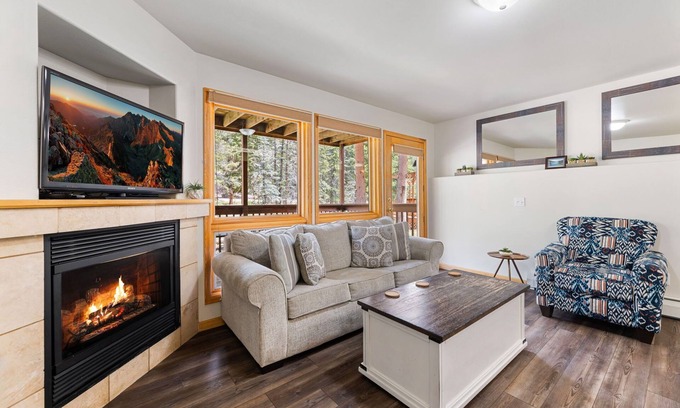 Fall River Estates Condo | Creekside Suite 16 River View!