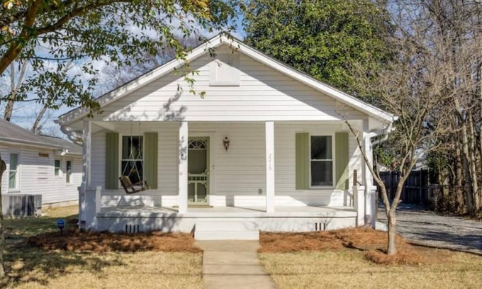 Northport House | Crimson Corner
