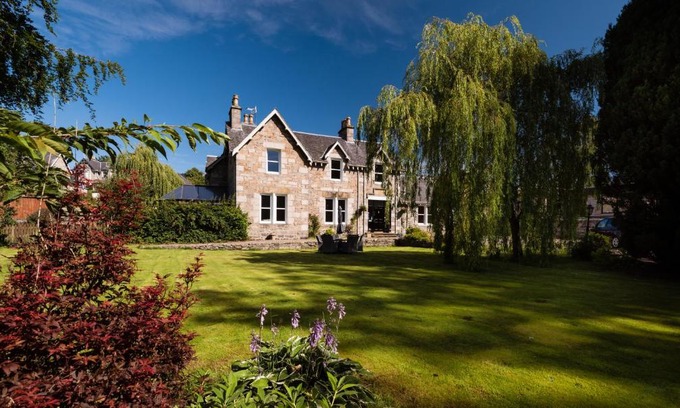 Pitlochry Bed & Breakfast | Croft Na Coille