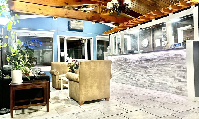 Elkhorn Hotel | Crossroads Motel