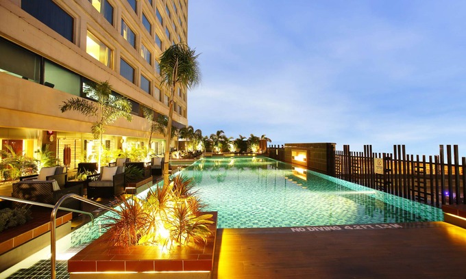 Mayur Vihar Phase 1 Hotel | Crowne Plaza New Delhi Mayur Vihar Noida by IHG