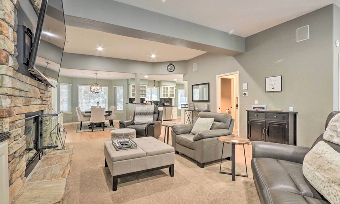 Post Falls House | Crystal Bay Home w/Fireplace Near Ski Resorts