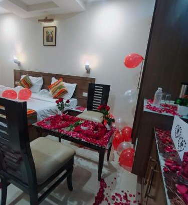 Khattalwada Hotel | Crystal Retreat
