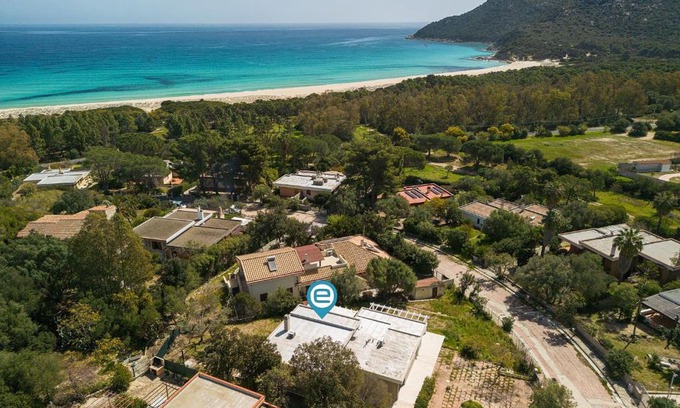Cala Sinzias House | Crystal Waters House