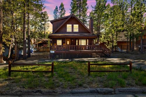 Eagle Mountain Estates House | Cub's Cabin #2561